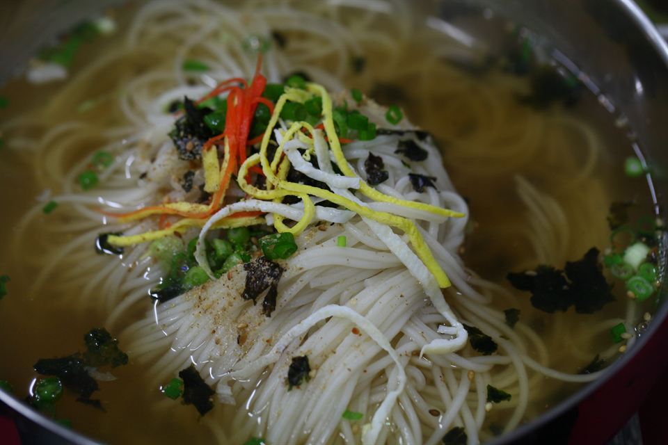잔치국수 한 그릇